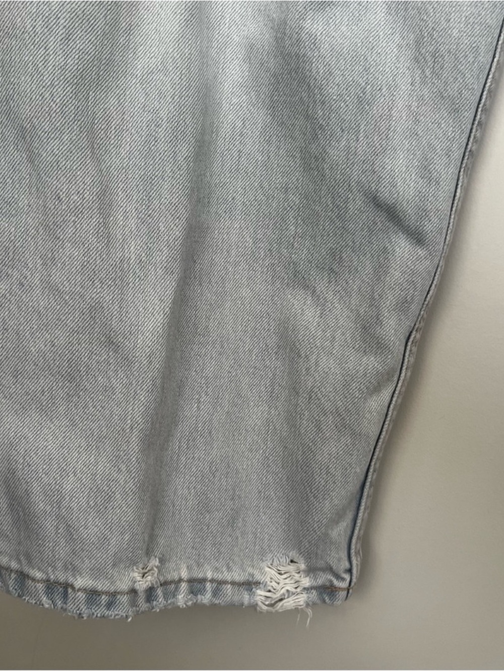 ZARA • Blogger Fave Balloon Cut Washed Denim Jeans - Picture 7 of 7